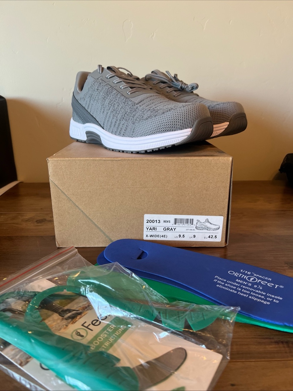 Orthofeet Yari Men's Gray Knit Athletic Walking Shoes 20013